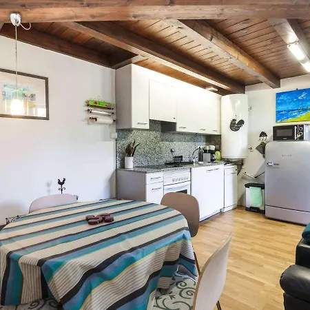 Hendaye, 2 Pièces, 4 Personnes - Fr-1-2-322 Appartement Hendaye